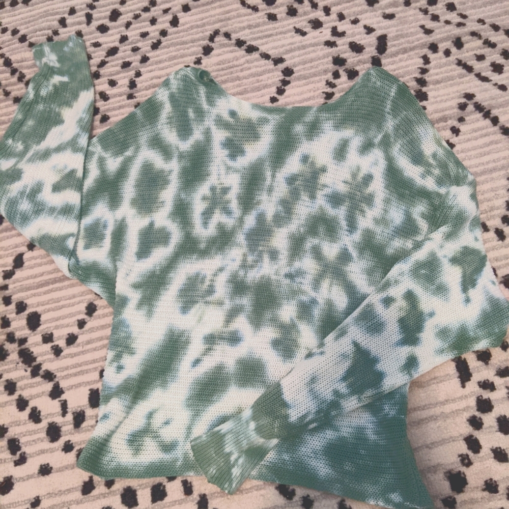 Tie-dye Off Shoulder Top